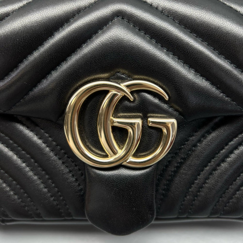 Gucci Chevron Mini GG Marmont Calfskin Black Gucci Chevron Mini GG Marmont Calfskin Black