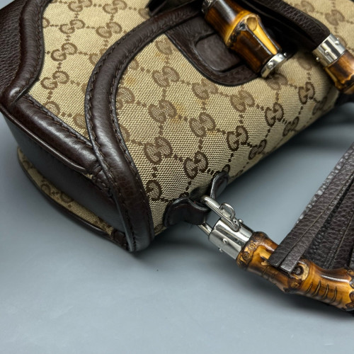 Gucci Bamboo Lady Lock Bamboo Top Handle Bag GG Supreme Monogram Calfskin Brown Khaki