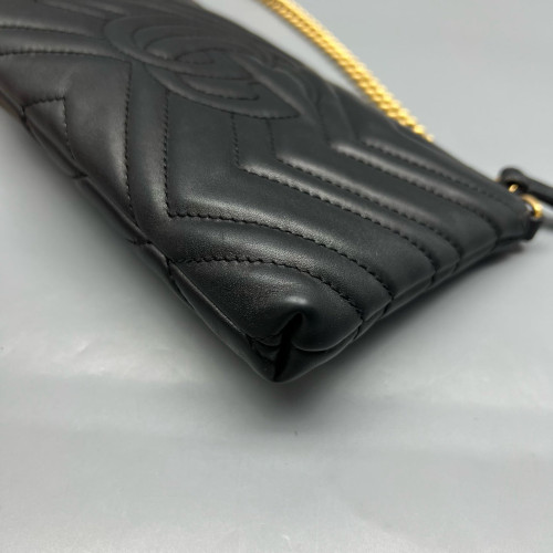 Gucci Chevron Shoulder Bag Calfskin Black Gucci Chevron Shoulder Bag Calfskin Black