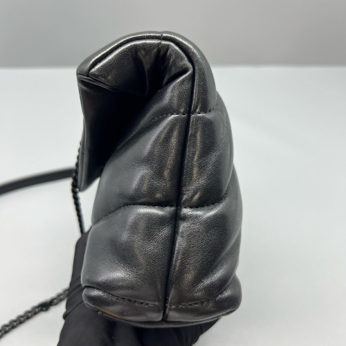 Yves Saint Laurent Toy Loulou Puffer Chain Soft Calfskin Black