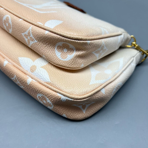 Louis Vuitton Multi Pochette Accessories Monogram Giant Pink White