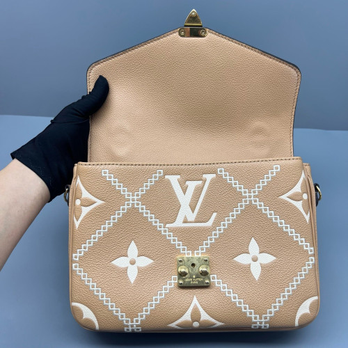 Louis Vuitton Pochette Metis Monogram Empreinte Giant Natural Tan