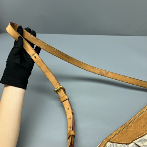 Louis Vuitton Siracusa MM Damier Azur White Grey