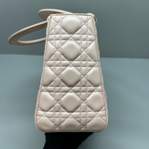 Dior Medium Lady Dior Lambskin Light Pink Dior Medium Lady Dior Lambskin Light Pink