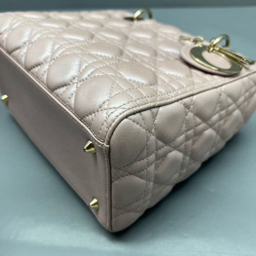 Dior Medium Lady Dior Lambskin Light Pink Dior Medium Lady Dior Lambskin Light Pink