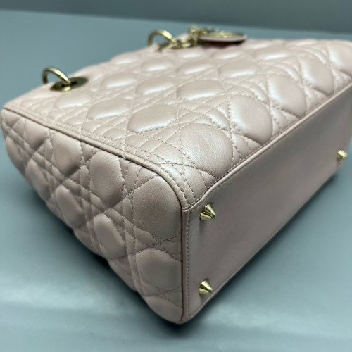 Dior Medium Lady Dior Lambskin Light Pink Dior Medium Lady Dior Lambskin Light Pink