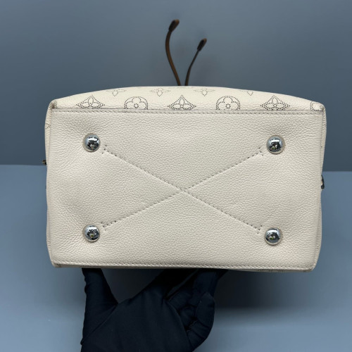 Louis Vuitton Muria Bucket Mahina Beige Brown