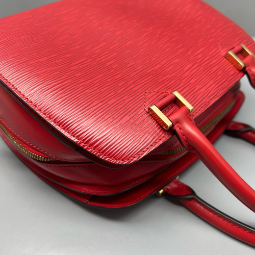 Louis Vuitton Pont Neuf PM Epi Red