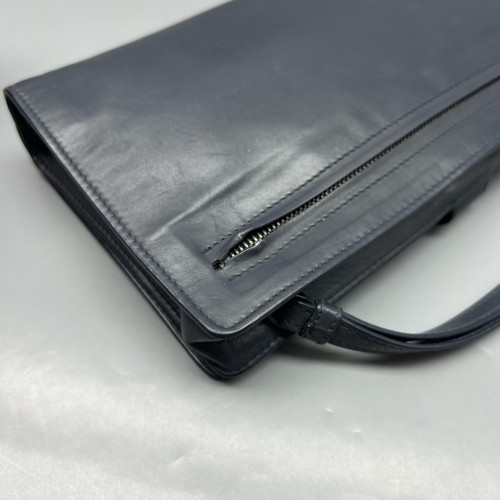 Bottega Veneta Clutch Calfskin Intrecciato Navy Blue