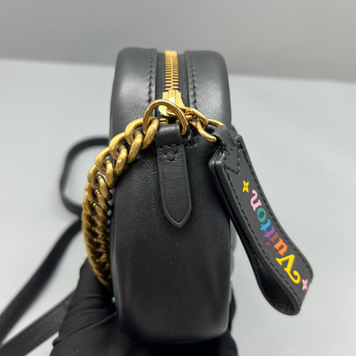 Louis Vuitton New Wave Camera Bag Calfskin Black Louis Vuitton New Wave Camera Bag Calfskin Black