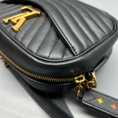 Louis Vuitton New Wave Camera Bag Calfskin Black Louis Vuitton New Wave Camera Bag Calfskin Black