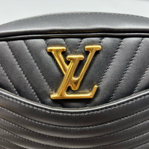 Louis Vuitton New Wave Camera Bag Calfskin Black Louis Vuitton New Wave Camera Bag Calfskin Black