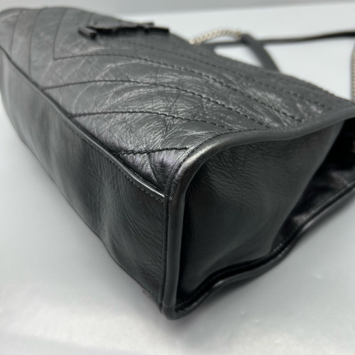 Yves Saint Laurent Medium Niki Shopping Tote Pull Up Leather Black