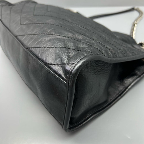 Yves Saint Laurent Medium Niki Shopping Tote Pull Up Leather Black
