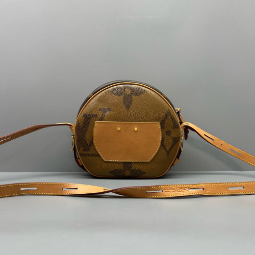 Louis Vuitton Boite Chapeau Souple MM Reverse Monogram Giant Brown