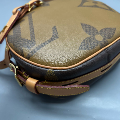 Louis Vuitton Boite Chapeau Souple MM Reverse Monogram Giant Brown