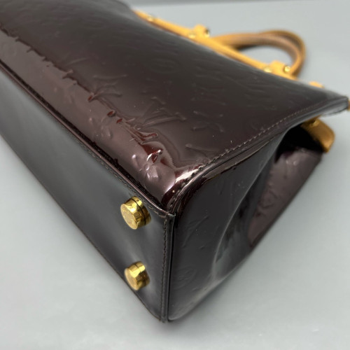 Louis Vuitton Brea MM Vernis Amarante