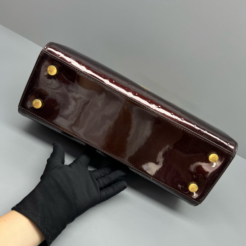 Louis Vuitton Brea MM Vernis Amarante