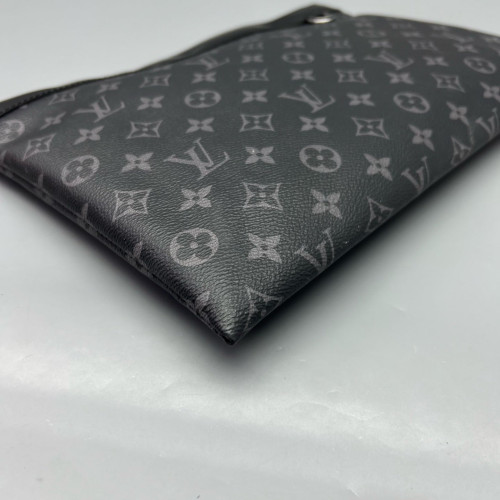 Louis Vuitton Discovery Pochette Monogram Eclipse Black