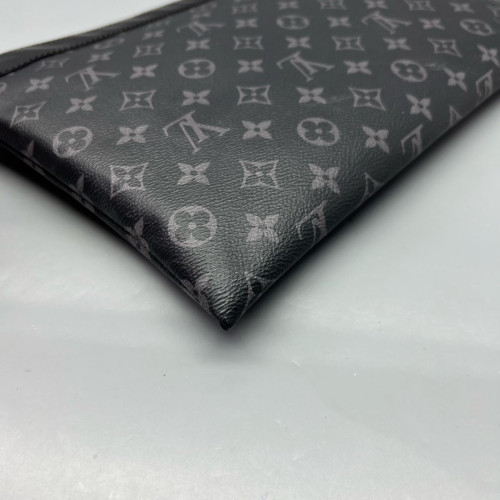 Louis Vuitton Discovery Pochette Monogram Eclipse Black