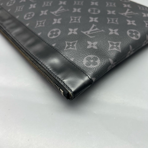 Louis Vuitton Discovery Pochette Monogram Eclipse Black