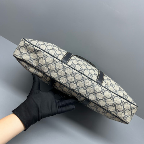 Gucci Briefcase GG Supreme Monogram Beige Black