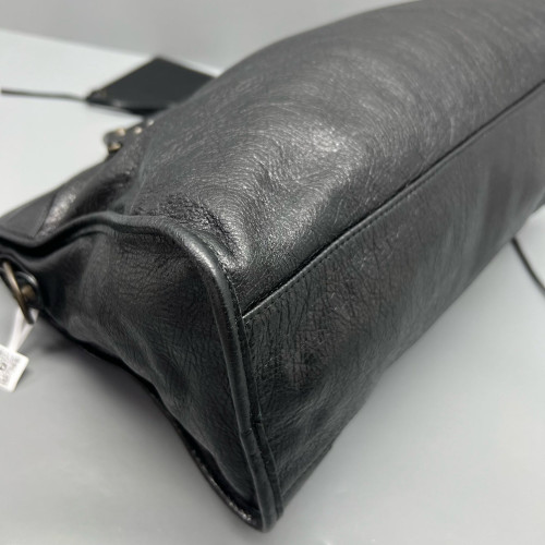 Balenciaga Medium City Calfskin Black