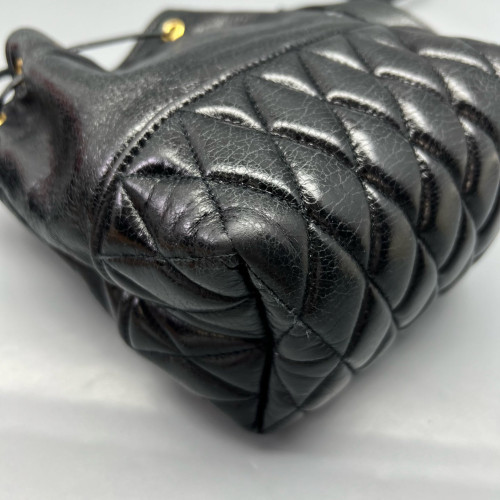 Miu Miu Bucket Pull Up Leather Black