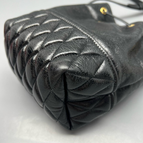 Miu Miu Bucket Pull Up Leather Black
