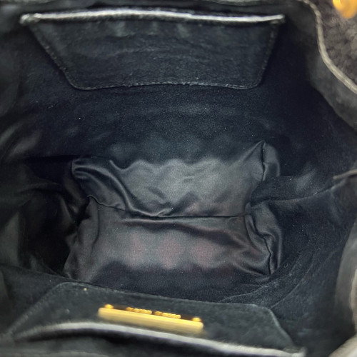 Miu Miu Bucket Pull Up Leather Black
