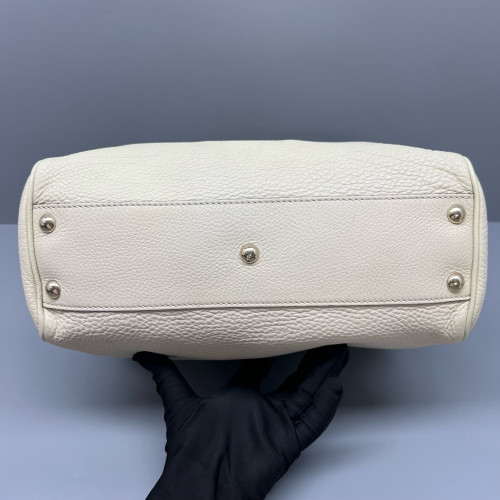 Gucci Small Diana Tote Bag Calfskin White