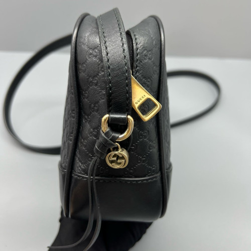 Gucci Messenger Microguccissima Black