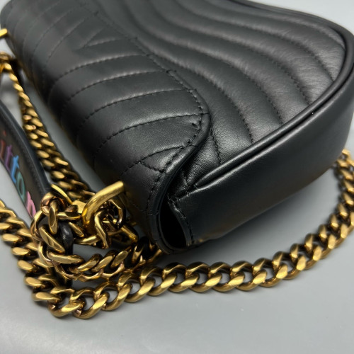 Louis Vuitton New Wave Chain Bag PM Calfskin Black