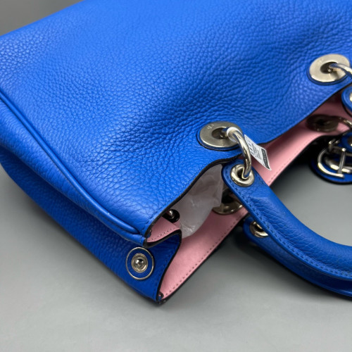 Dior Medium Diorissimo Tote Grained Calfskin Blue