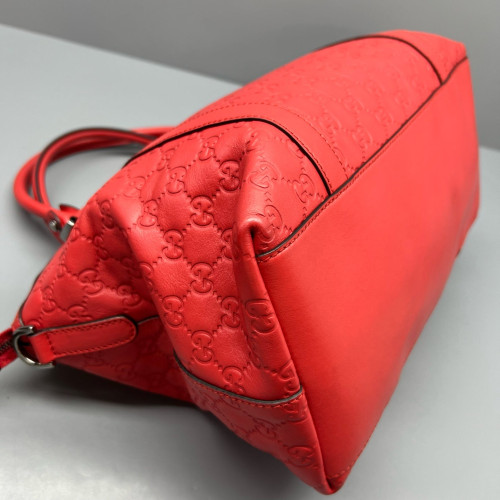 Gucci Shoulder Bag Guccissima Red