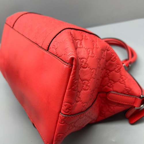 Gucci Shoulder Bag Guccissima Red