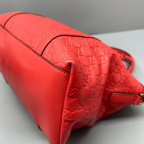 Gucci Shoulder Bag Guccissima Red