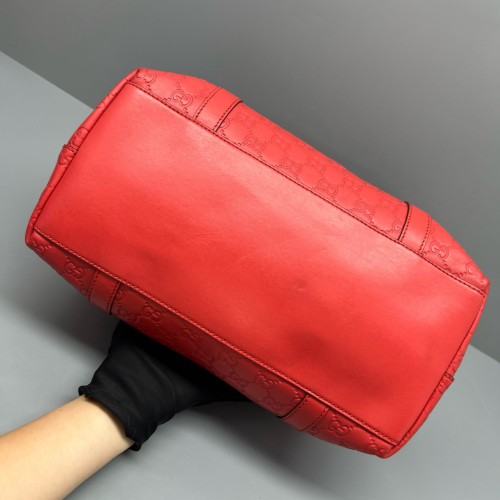 Gucci Shoulder Bag Guccissima Red