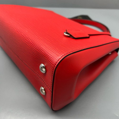 Louis Vuitton Cluny Mm Epi Red
