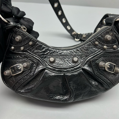 Balenciaga Le Cagole Xs Arena Lambskin Black