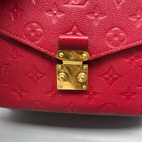 Louis Vuitton Pochette Metis Monogram Empreinte Red