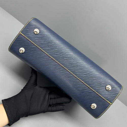 Louis Vuitton Twist Tote Epi Blue