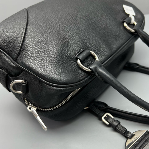 Prada Boston Bag Cuir Black