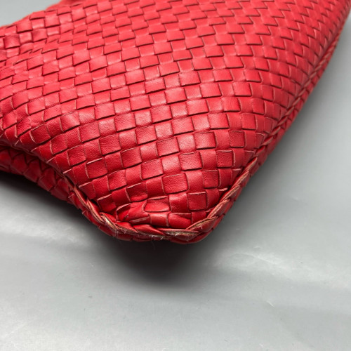Bottega Veneta Large Veneta Hobo Lambskin Red