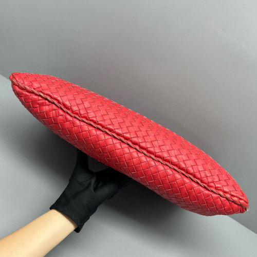 Bottega Veneta Large Veneta Hobo Lambskin Red