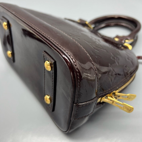 Louis Vuitton Alma BB Vernis Amarante