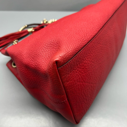 Gucci Medium Soho Shoulder Bag Cuir Red