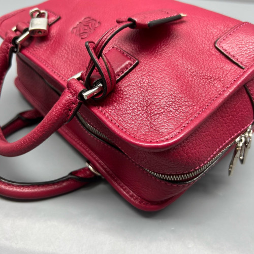 Loewe Amazona 23 Calfskin Fuchsia
