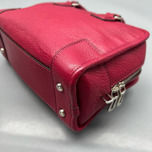 Loewe Amazona 23 Calfskin Fuchsia