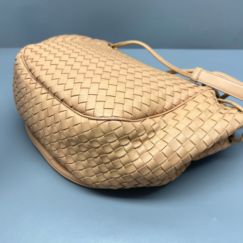 Bottega Veneta Crossbody Bag Lambskin Intrecciato Nappa Light Tan